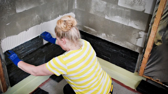 Paigaldussegu valitakse alati selle põhjal, milliseid materjale ja millisele pinnale on vaja paigaldada.